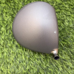 Taylormade QI35 Driver Head 9* LH + Headcover