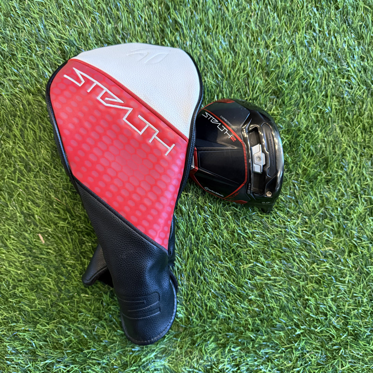Taylormade Stealth 2 Plus Driver Head 9* RH + Headcover