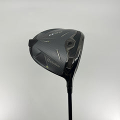 Taylormade Qi35 Driver 10.5* RH Fujikura Ventus Blue Extra Stiff 6-X Shaft