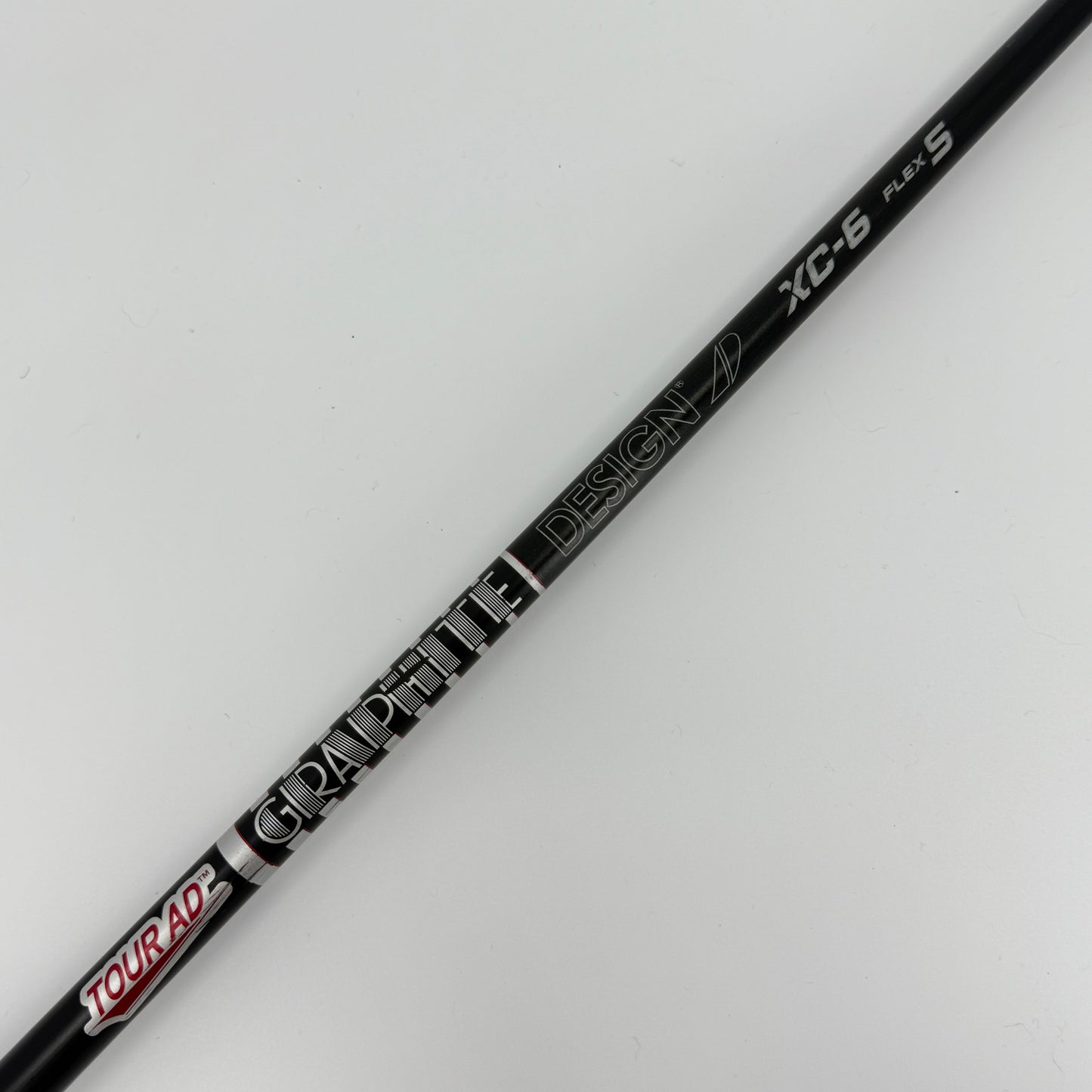 Titleist GT2 Driver 9* RH Graphite Design Tour AD XC 60S Stiff