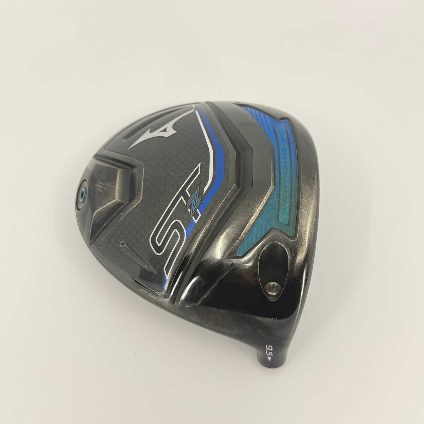 Mizuno ST-Z 230 Driver 9.5* RH Fujikura Ventus Blue Velocore 60S Stiff