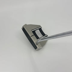 Scotty Cameron Futura 5.5M Putter RH - P-809 image 3