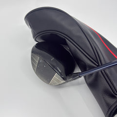 Titleist GT2 Driver RH Fujikura Ventus Blue - C-764 image 2