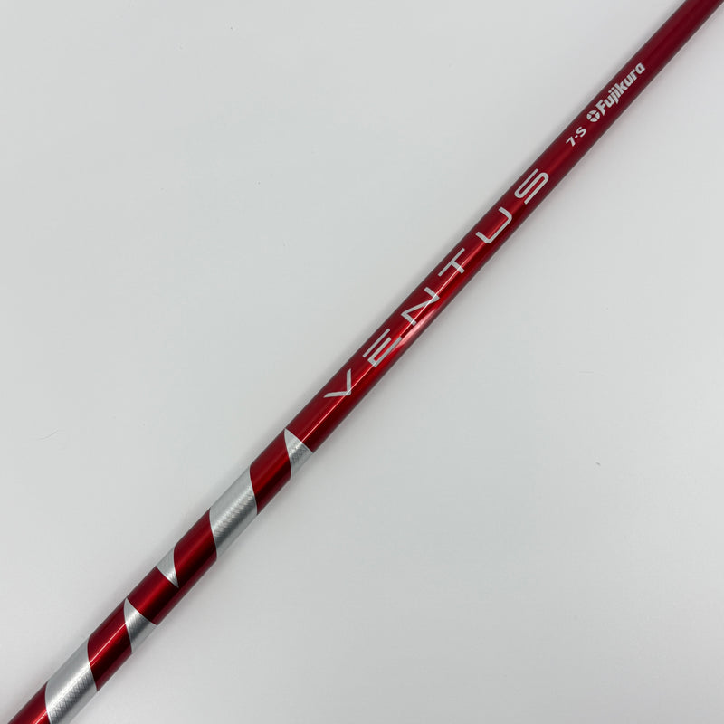 Ventus Red Velocore_S525_206